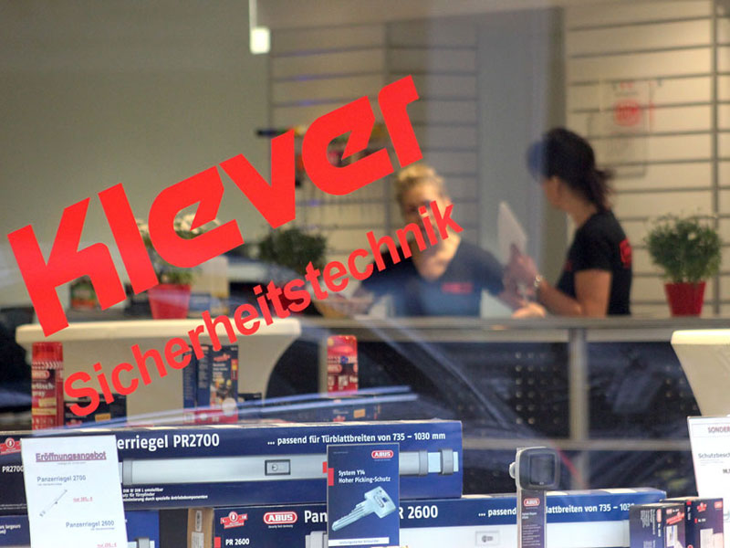 Einsicht in das Ladenlokal Klever Sicherheitstechnik in Düsseldorf